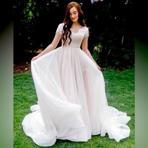 Never worn and tried on once. Paid $1250 and looking for $700OBO.